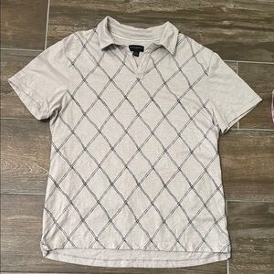 Banana Republic Gray Polo with Geometric Design